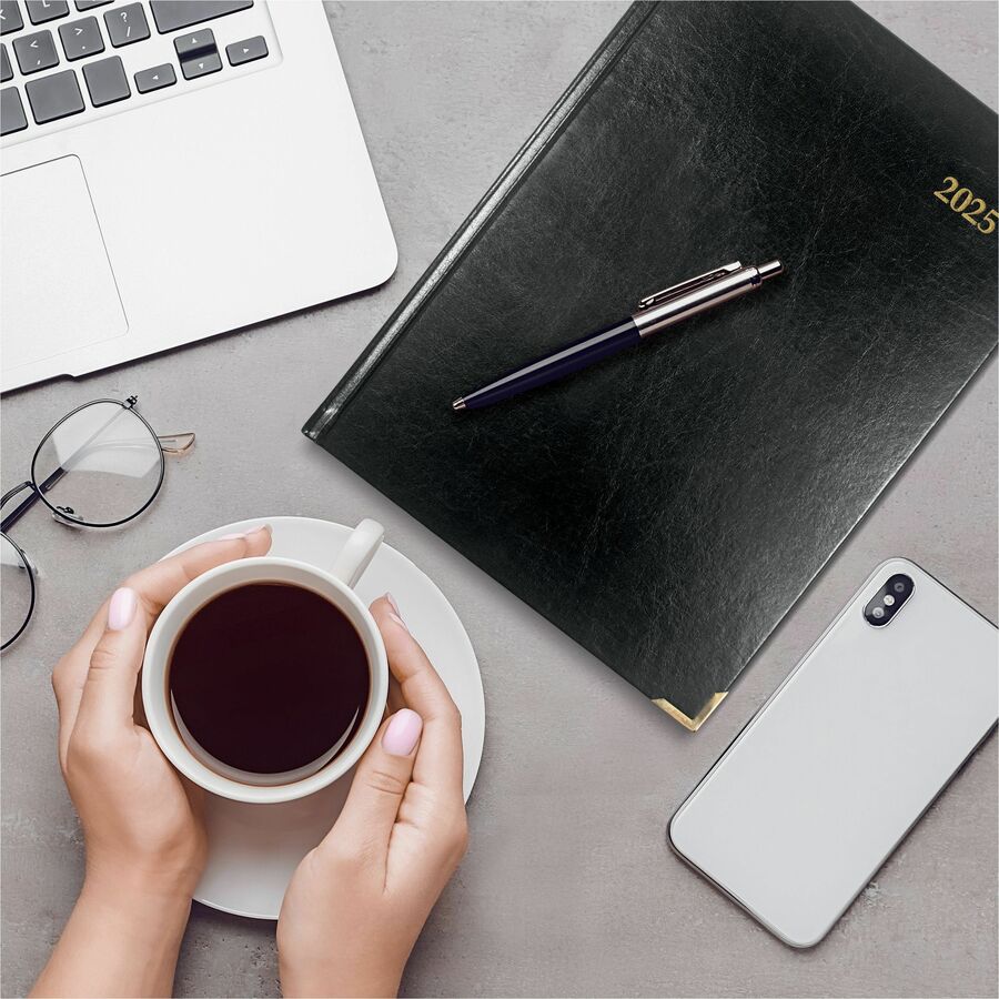 Brownline Executive Weekly Planner, 10-7/8" x 7-5/8" , Trilingual, Black