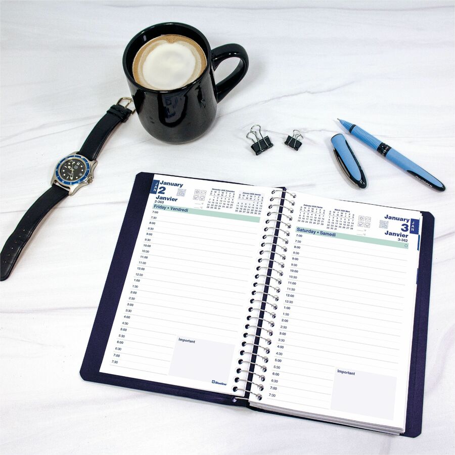 Blueline 2026 Essential 12-Month Daily Planner - January to December - 8" x 5" - Navy Blue - Bilingual