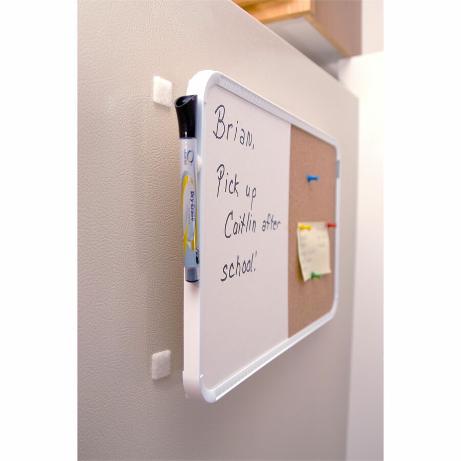 VELCRO® Sticky Back 7/8in Squares White 12 ct