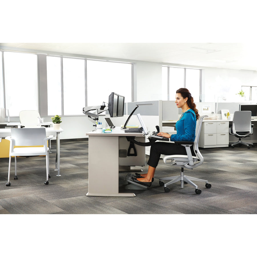 3M Sit/Stand Easy Keyboard Tray Platform Gel Wrists Precise Mouse Pad