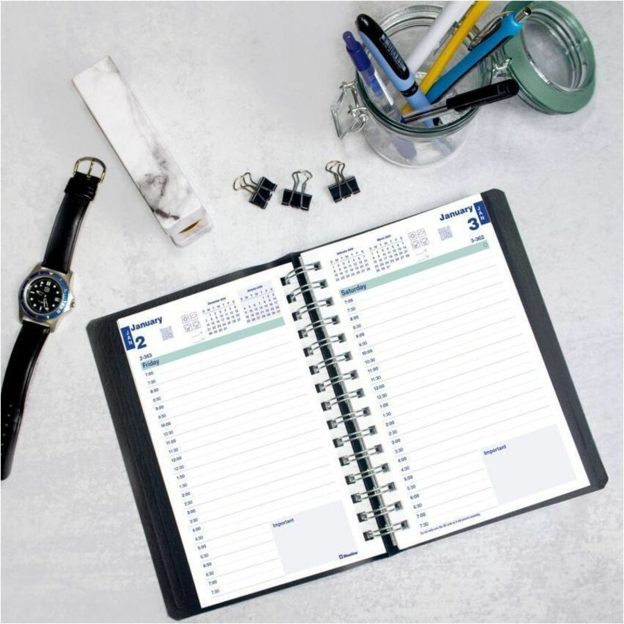 Blueline Daily Planner 8"x 5" Spiral Bind, English, Black