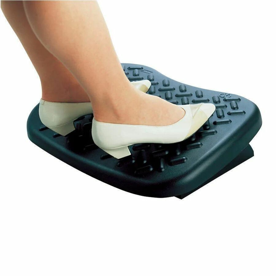 MP140 The Ultimate Footrest Black