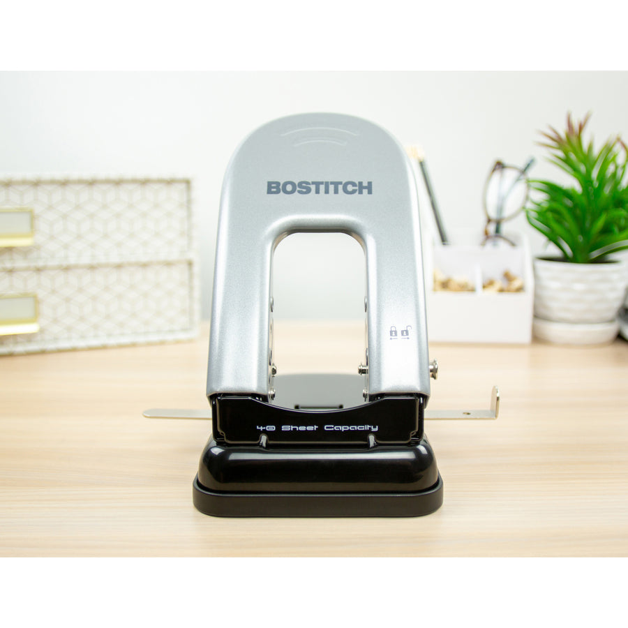 Perforatrice deux trous Bostitch Ez Squeeze„¢ 40