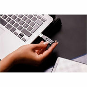 Verbatim 16GB Store 'n' Go V3 USB 3.0 Flash Drive - Gray
