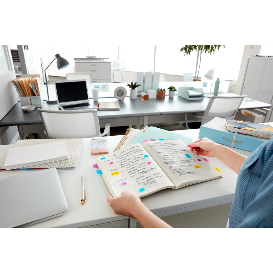 Post-it Flags in Desk Grip Dispenser - Yellow