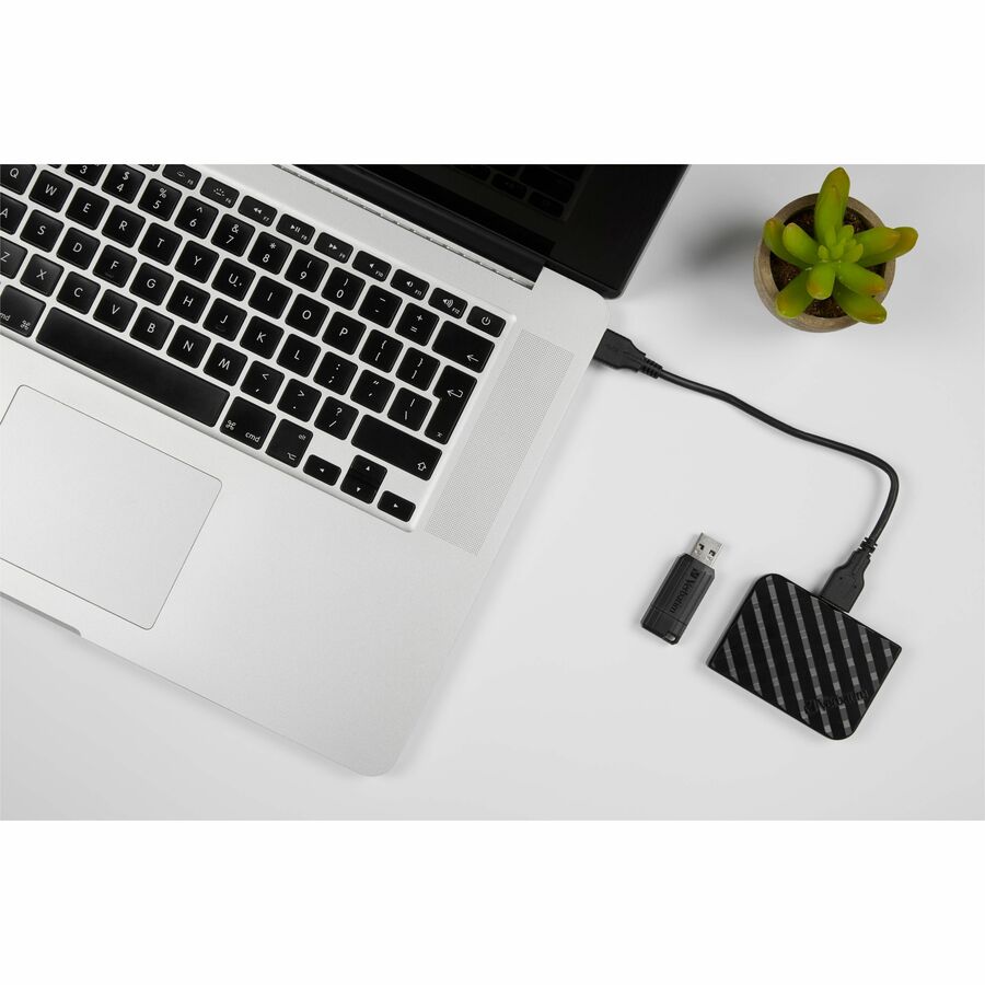 Verbatim 64GB Pinstripe USB Flash Drive - Black
