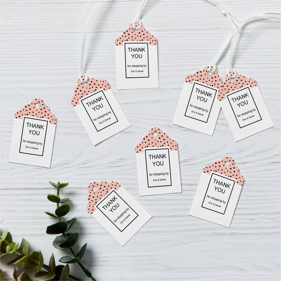 Avery Scalloped Tags with String , 2" x 1.25" , 180 Tags (22848)
