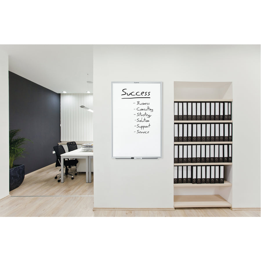 Quartet Classic Magnetic Whiteboard - QRTSM538