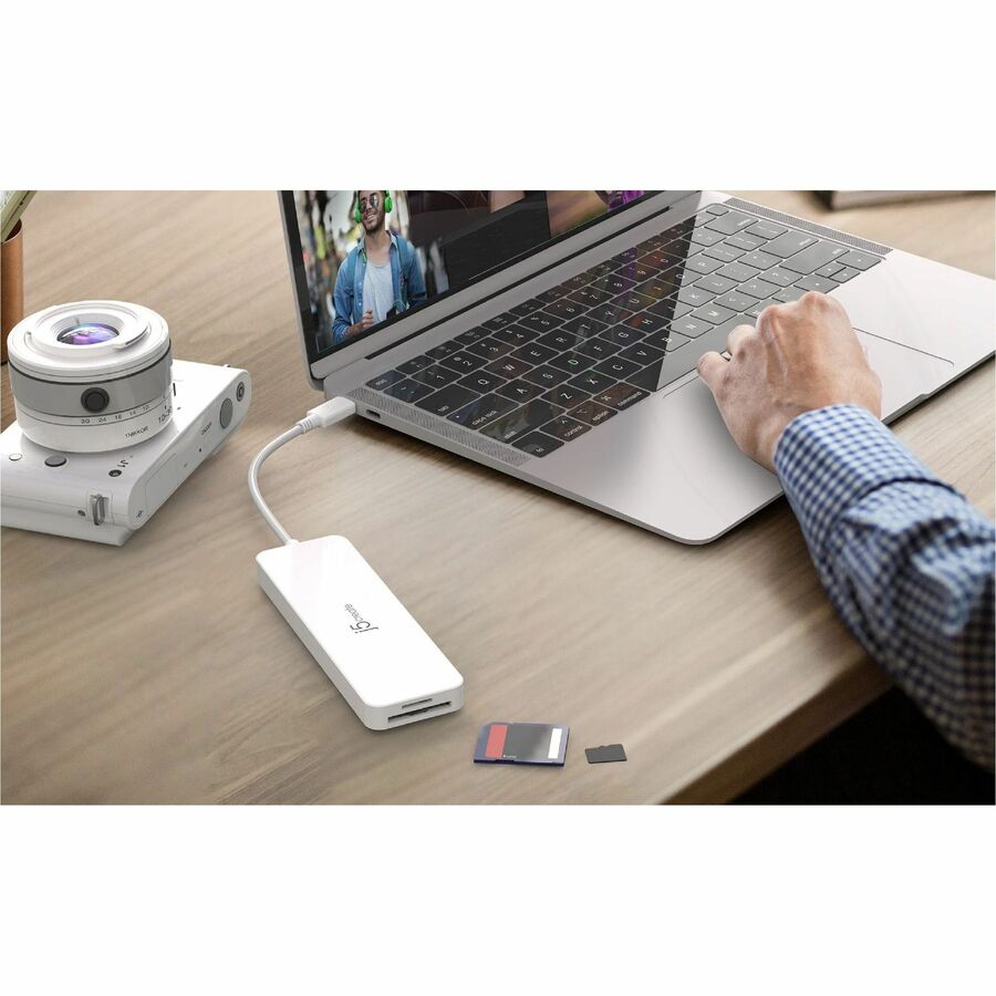 Station d'accueil multiport USB-C j5create JCD373 avec alimentation électrique