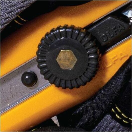 Olfa 18mm BN-L Ratchet Lock Utility Knife With a 10-Pack of Silver Snap Blades