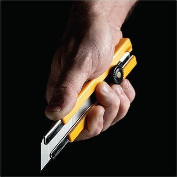 Olfa Classic Extra Heavy-Duty Ratchet-Lock Utility Knife with Anti-Slip Grip, 3-Pack