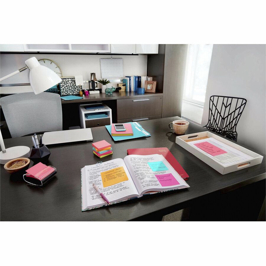 Blocs-notes lignés Post-it® - Collection de couleurs Poptimistic - Rose Éclatant, Paquet de 3