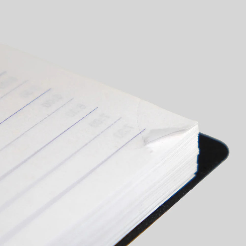 Agenda journalier 12 mois Blueline 2026 Essential – Janvier à décembre – 8 po x 5 po – Noir – Bilingue