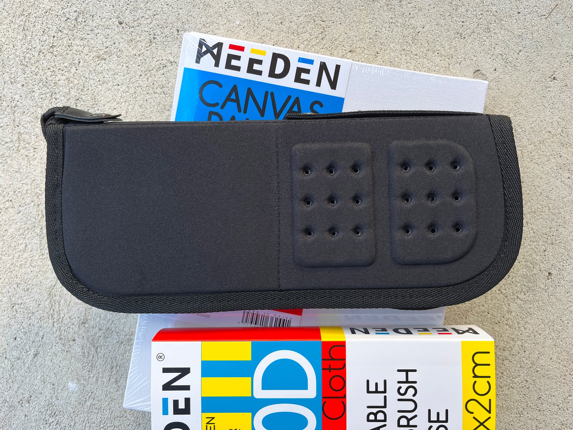 Meeden Portable Paintbrush Case & Easel