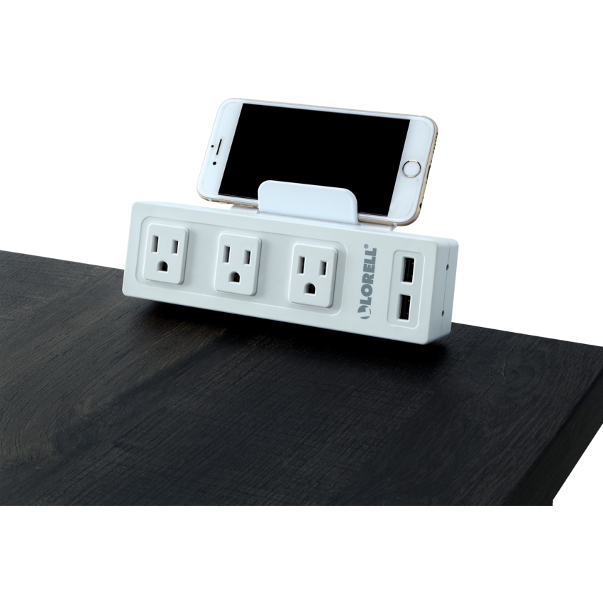 Multiprise de bureau blanche avec ports USB