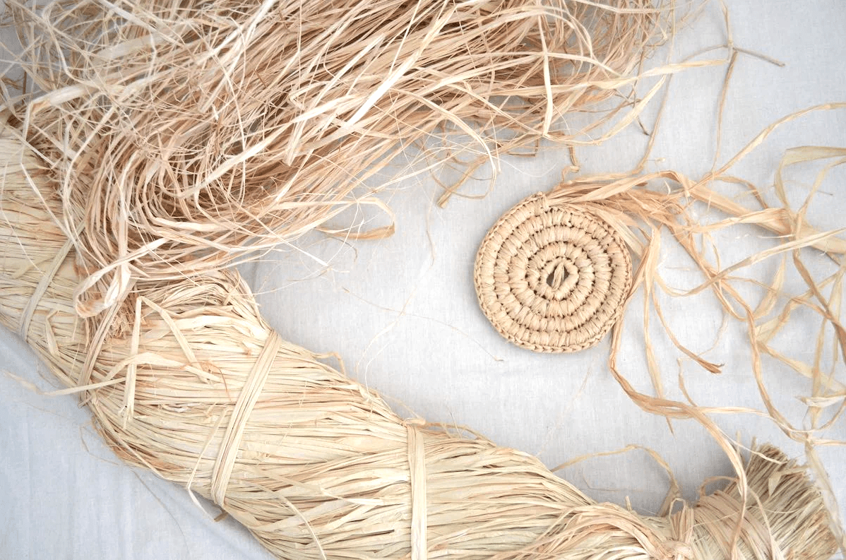 Natural Raffia 2oz